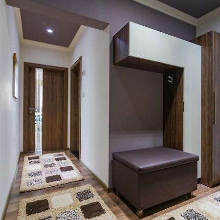 Cosy Luxury Flat In The Centrum- 90Sqm - 3 Rooms. Varna Bagian luar foto